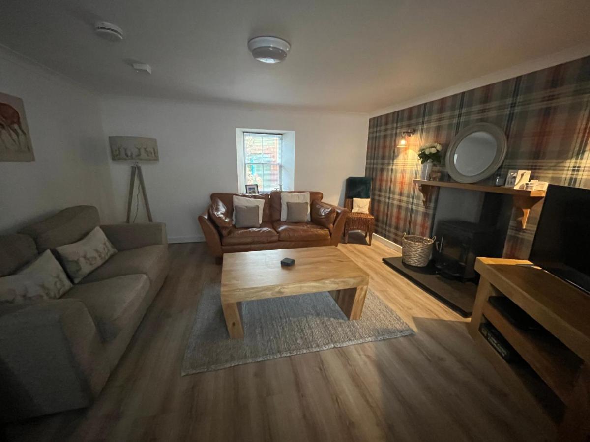 North Coast Property - 17 Margaret Street - Avoch Extérieur photo